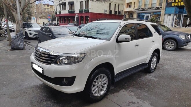 Toyota Fortuner 2011, 198,000 km - 2.7 l - Bakı