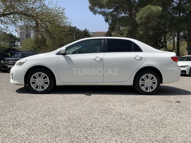 Toyota Corolla 2013, 256,700 km - 1.6 l - Bakı