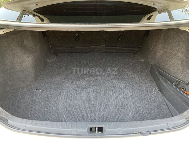 Toyota Corolla 2013, 256,700 km - 1.6 l - Bakı
