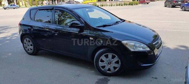 Kia Ceed 2007, 356,000 km - 1.6 l - Yevlax