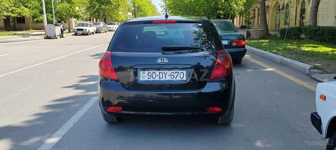 Kia Ceed 2007, 356,000 km - 1.6 l - Yevlax