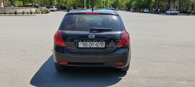 Kia Ceed 2007, 356,000 km - 1.6 l - Yevlax
