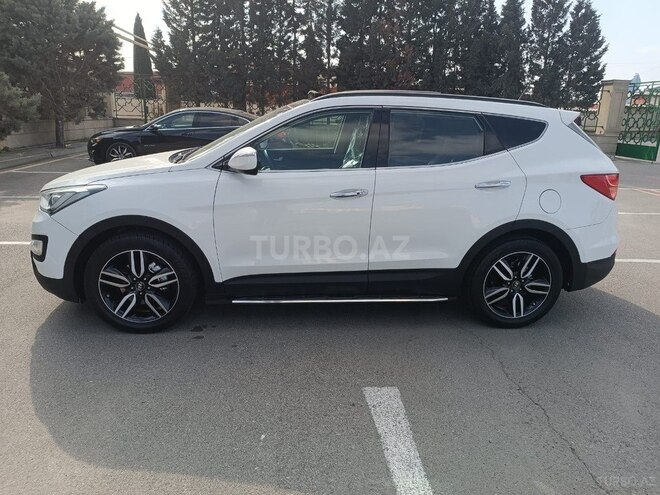 Hyundai Santa Fe-6