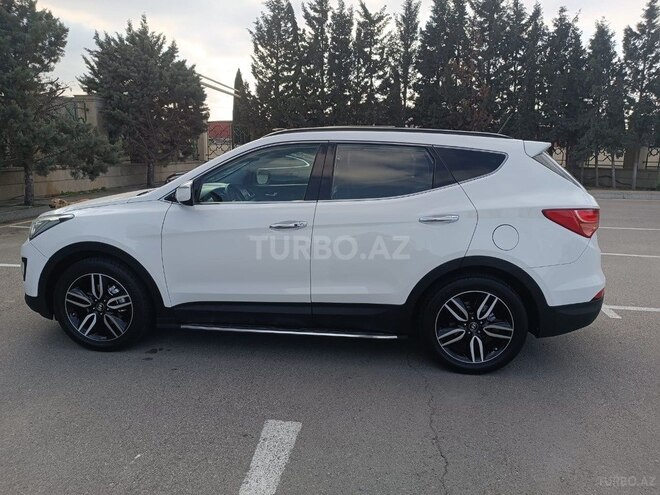 Hyundai Santa Fe-11
