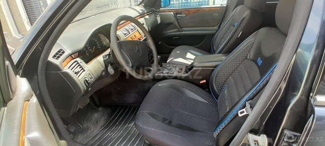 Mercedes E 240 1998, 432,000 km - 2.4 l - Bakı