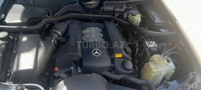 Mercedes E 240 1998, 432,000 km - 2.4 l - Bakı