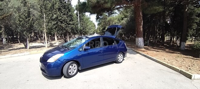 Toyota Prius-7
