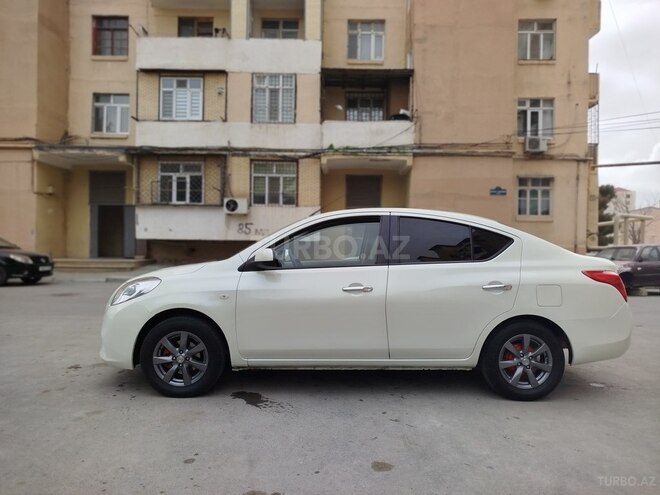Nissan Sunny 2013, 190,000 km - 1.5 л - Bakı
