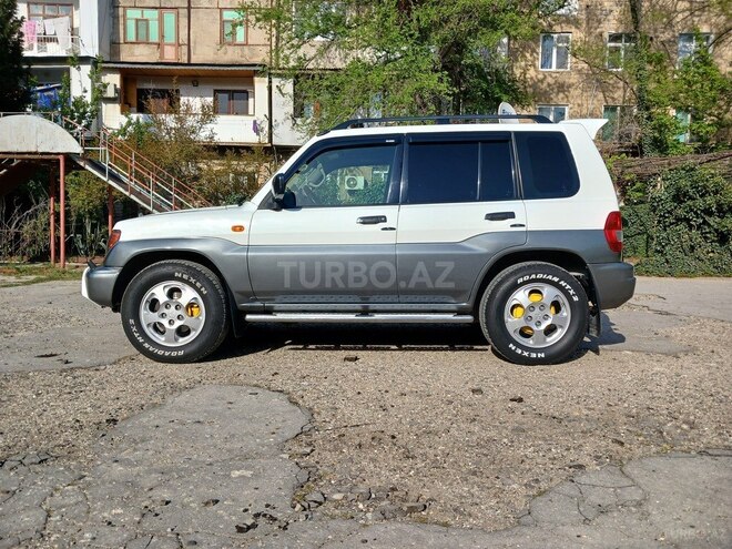 Mitsubishi Pajero io 2001, 254,313 km - 1.8 л - Bakı