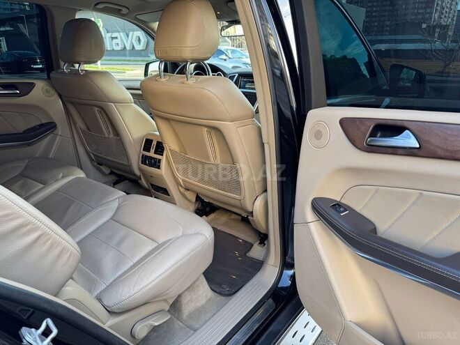 Mercedes GL 400 4MATIC 2014, 118,750 km - 3.0 l - Bakı