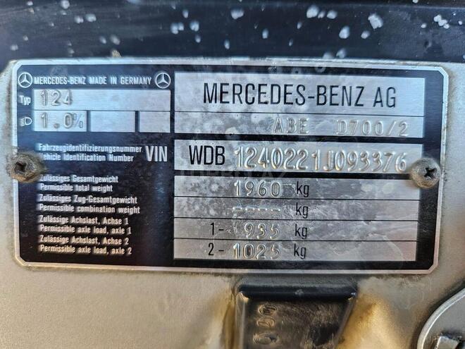Mercedes E 220 1995, 334,000 km - 2.2 l - Bakı