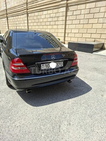 Mercedes E 240 2004, 297,000 km - 2.4 l - Bakı