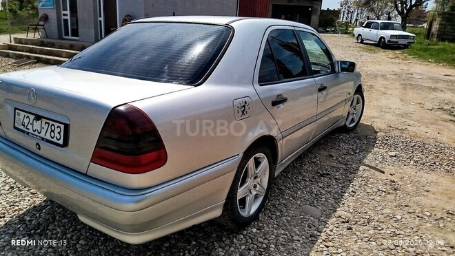 Mercedes C 180 1997, 415,128 km - 1.8 l - Qusar