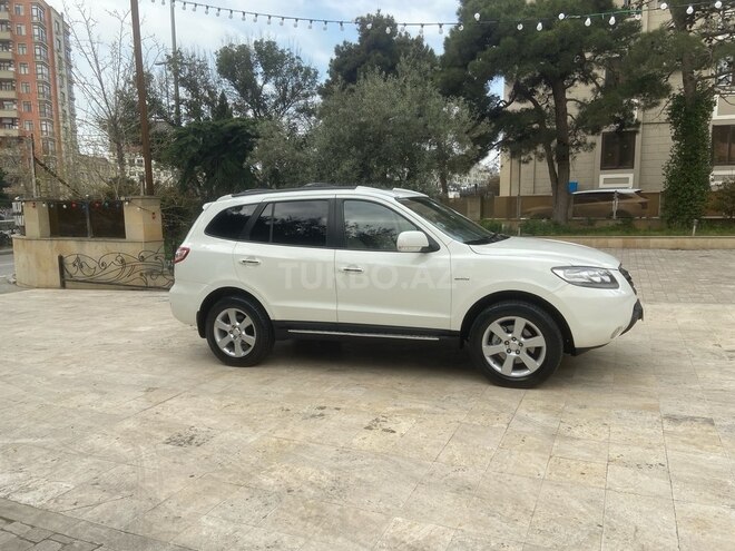 Hyundai Santa Fe-16