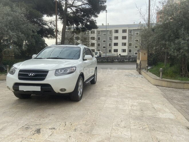 Hyundai Santa Fe-18