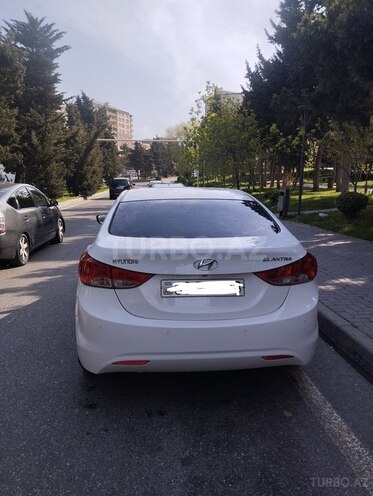 Hyundai Elantra 2013, 215,000 km - 1.8 l - Bakı