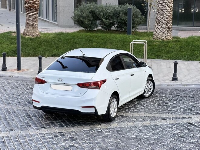 Hyundai Accent 2018, 181,000 km - 1.6 l - Bakı