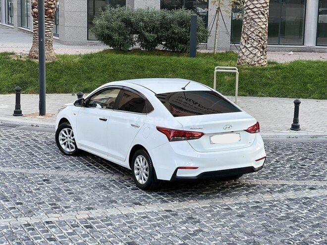 Hyundai Accent 2018, 181,000 km - 1.6 l - Bakı