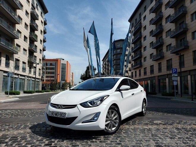 Hyundai Elantra 2015, 28,200 km - 1.6 l - Bakı