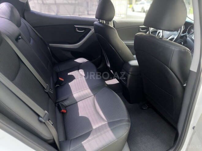 Hyundai Elantra 2015, 28,200 km - 1.6 l - Bakı