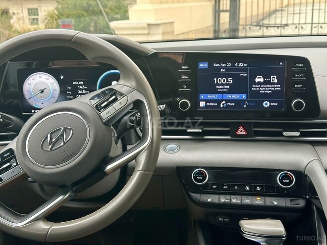 Hyundai Elantra 2022, 60,000 km - 2.0 l - Bakı
