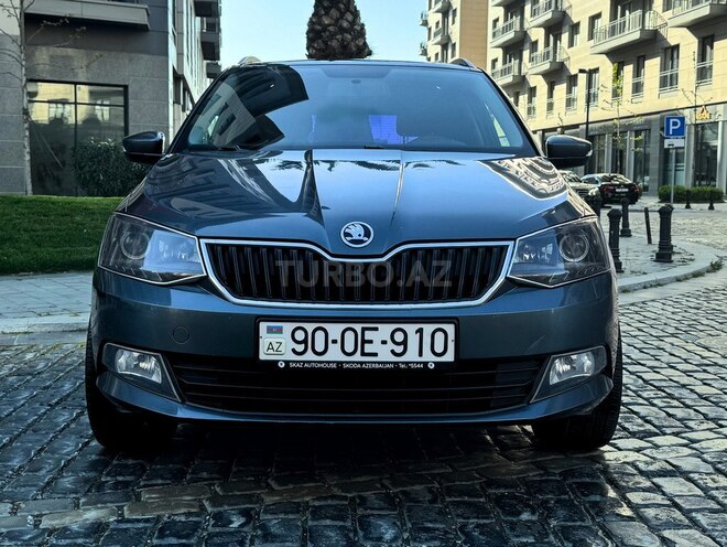 Skoda Fabia 2015, 183,000 km - 1.2 l - Bakı