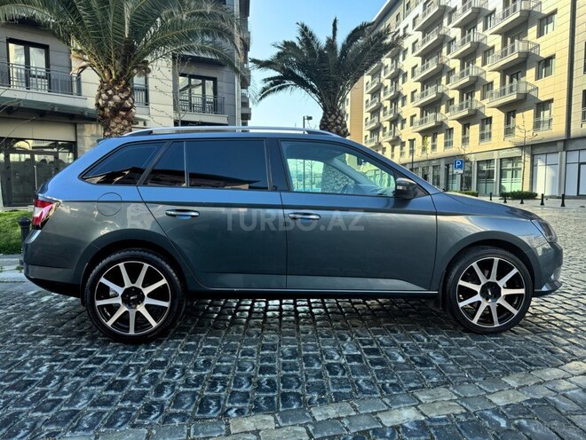 Skoda Fabia 2015, 183,000 km - 1.2 l - Bakı