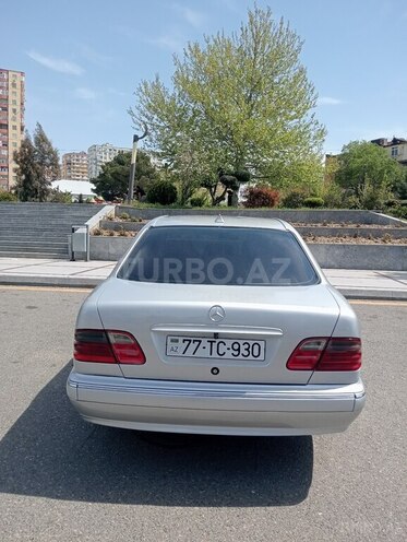 Mercedes E 220 d 2001, 650,000 km - 2.2 l - Bakı