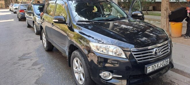 Toyota RAV4 2011, 186,328 km - 2.0 l - Bakı