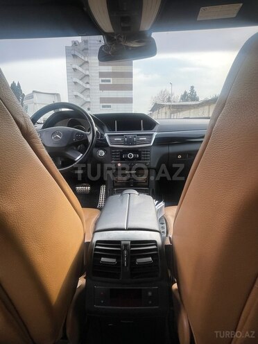 Mercedes E 350 2010, 273,000 km - 3.5 l - Gəncə