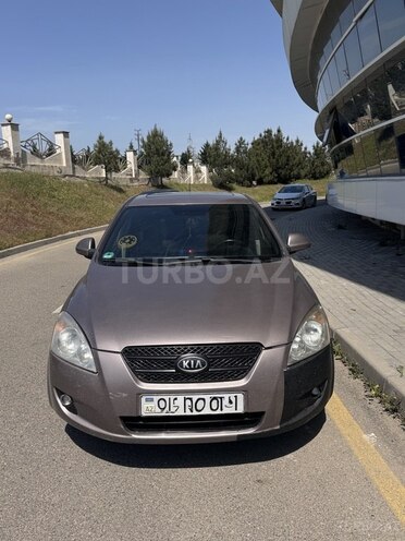 Kia Ceed 2007, 230,000 km - 1.4 l - Bakı