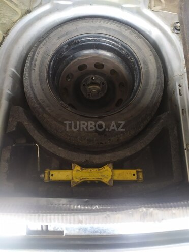 Volkswagen Jetta 2000, 299,000 km - 2.0 l - Bakı