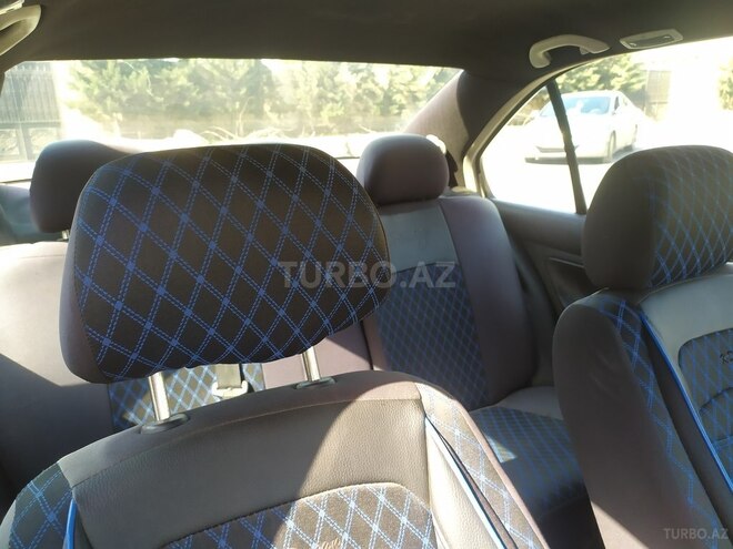 Volkswagen Jetta 2000, 299,000 km - 2.0 l - Bakı