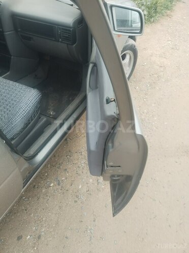 Opel Vectra 1993, 200,000 km - 2.0 l - Bakı