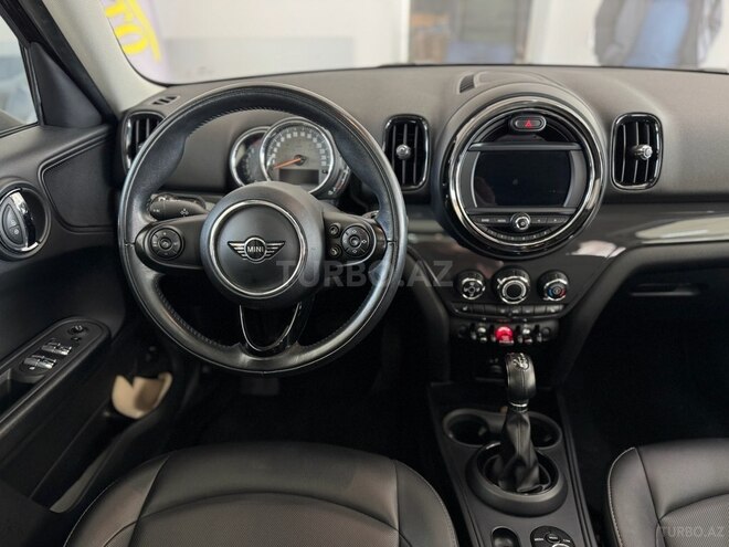 Mini Countryman 2018, 58,000 km - 1.5 л - Bakı