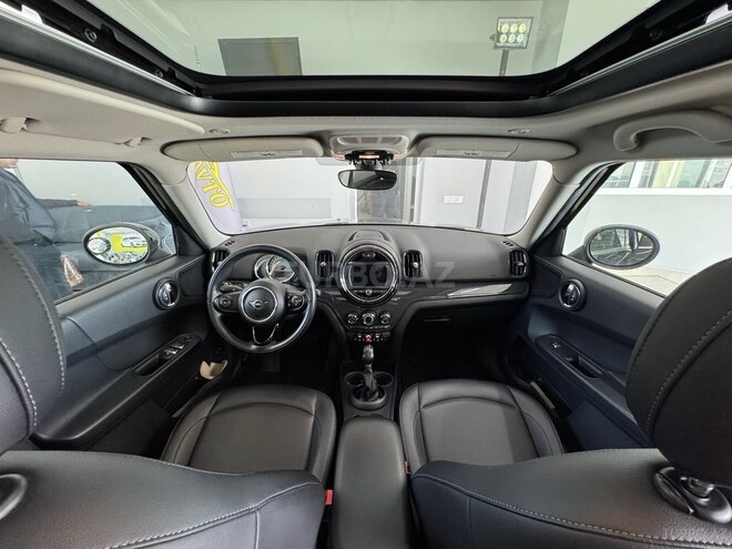 Mini Countryman 2018, 58,000 km - 1.5 л - Bakı