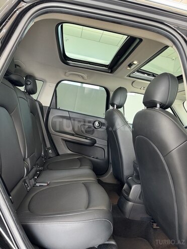 Mini Countryman 2018, 58,000 km - 1.5 л - Bakı