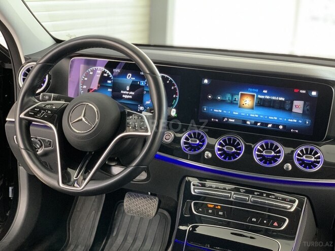 Mercedes E 300 de-10