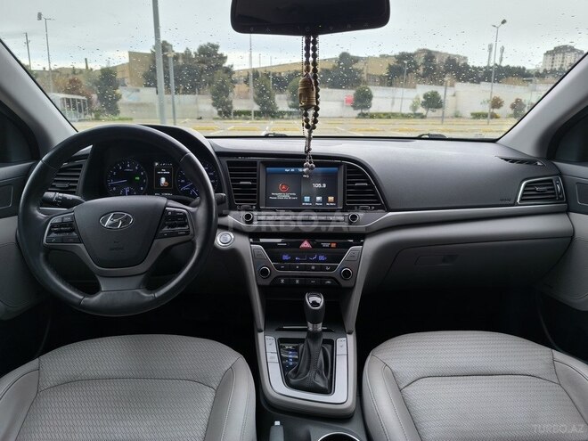 Hyundai Elantra 2016, 117,000 km - 2.0 л - Bakı