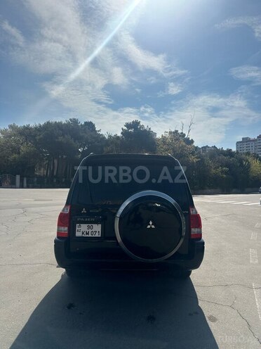 Mitsubishi Pajero 2006, 241,000 km - 3.0 l - Bakı
