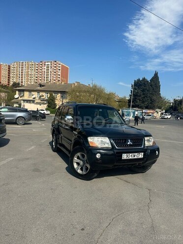 Mitsubishi Pajero 2006, 241,000 km - 3.0 l - Bakı
