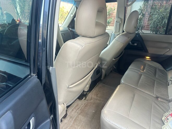 Mitsubishi Pajero 2006, 241,000 km - 3.0 l - Bakı
