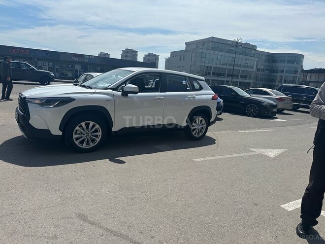 Toyota Corolla Cross 2024, 0 km - 2.0 л - Bakı