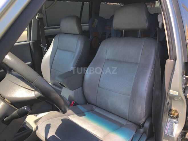Mitsubishi Montero Sport-5
