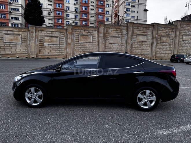 Hyundai Avante 2015, 227,000 km - 1.6 l - Bakı