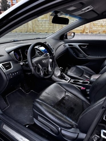 Hyundai Avante 2015, 227,000 km - 1.6 l - Bakı
