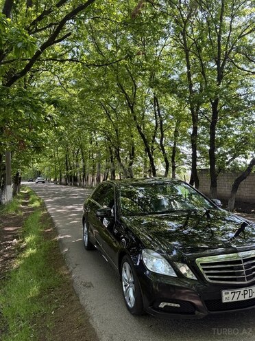 Mercedes E 220 d 2010, 339,253 km - 2.2 l - Masallı