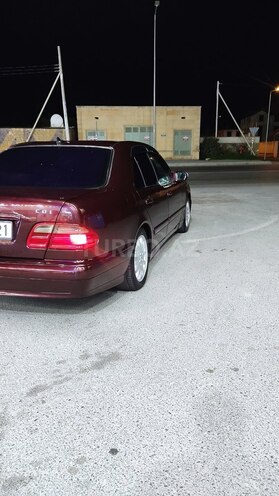 Mercedes E 220 d 2000, 378,000 km - 2.2 л - Bakı