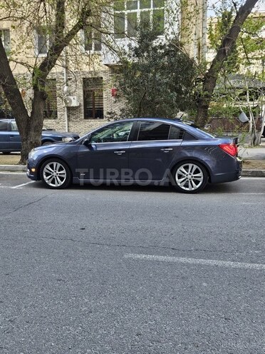 Chevrolet Cruze-8