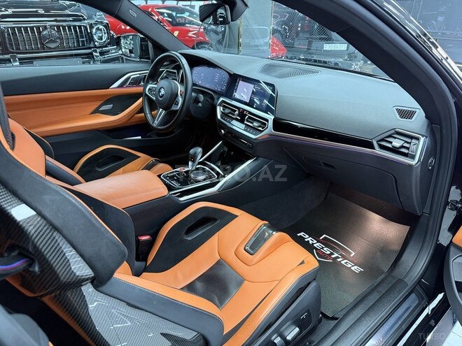 BMW M4-11